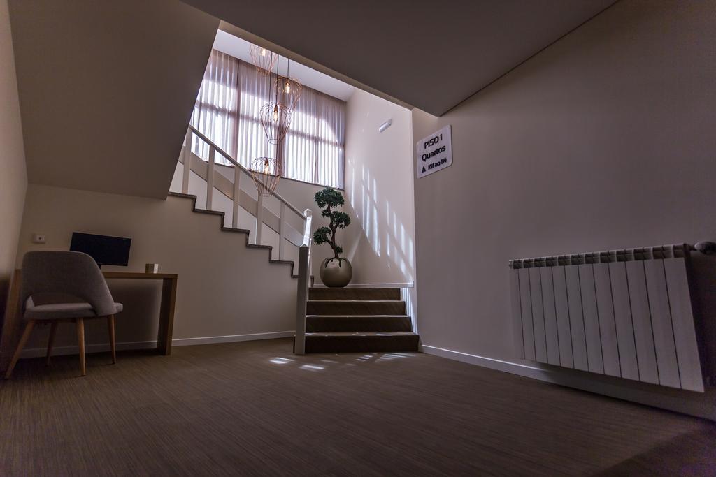 Adelaide Hotel Geres Bagian luar foto